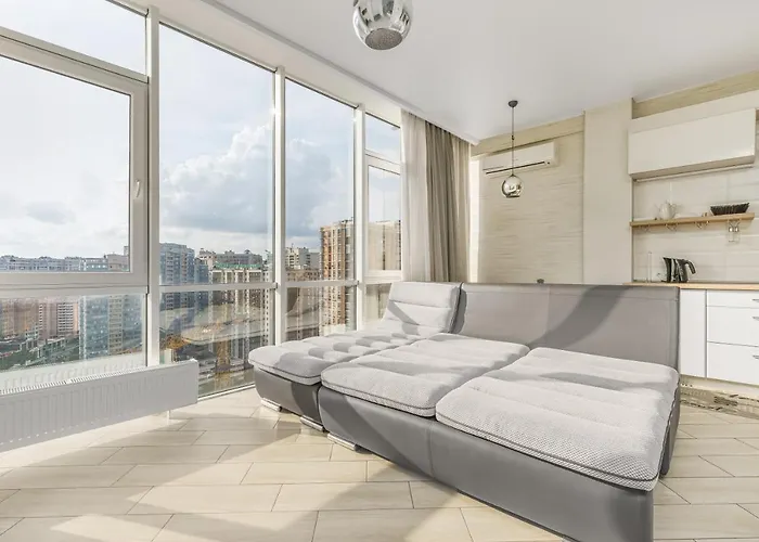 Gagarin Plaza 1-bedroom Odessa