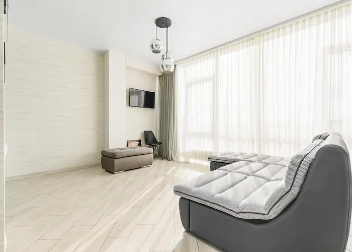 Gagarin Plaza 1-bedroom דירה אודסה
